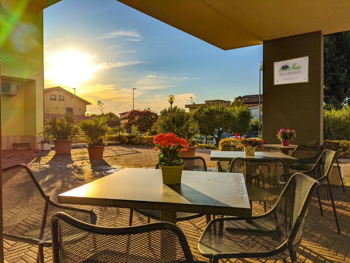 Isa Residence Fiumicino Airport ภายนอก รูปภาพ