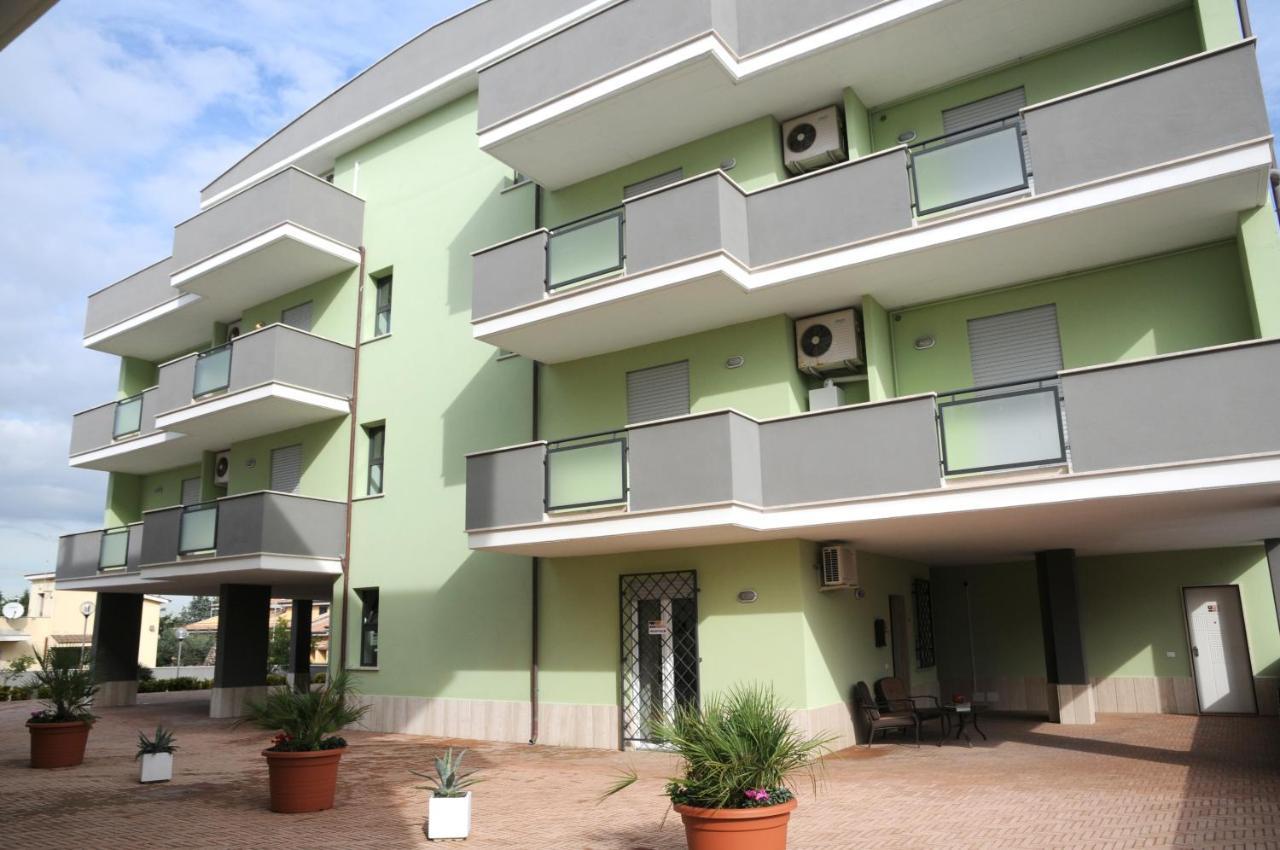 Isa Residence Fiumicino Airport ภายนอก รูปภาพ